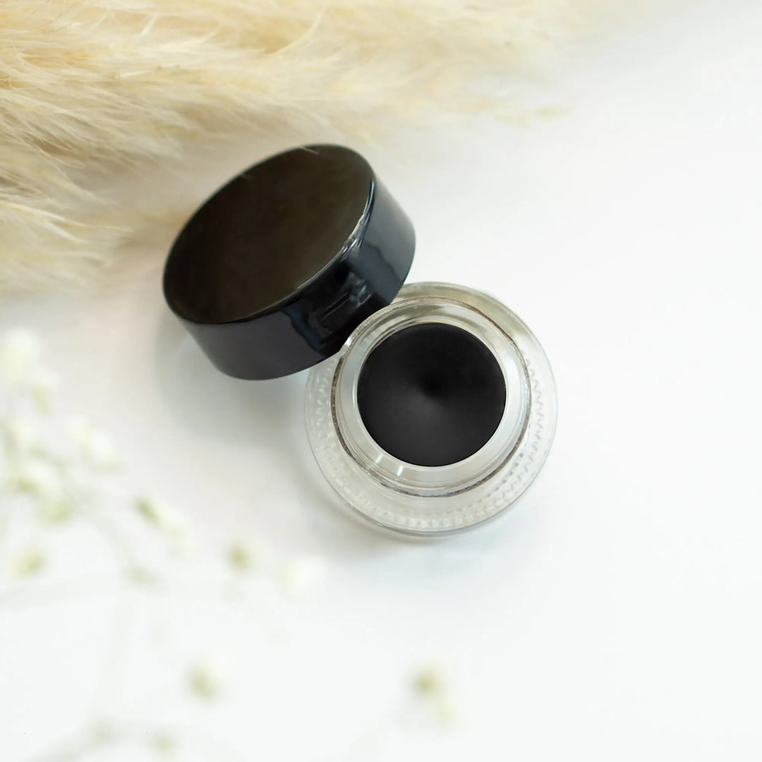 Color Rich Pro Line - Black – The perfect Eye Primer for you, by Colette-Beauty